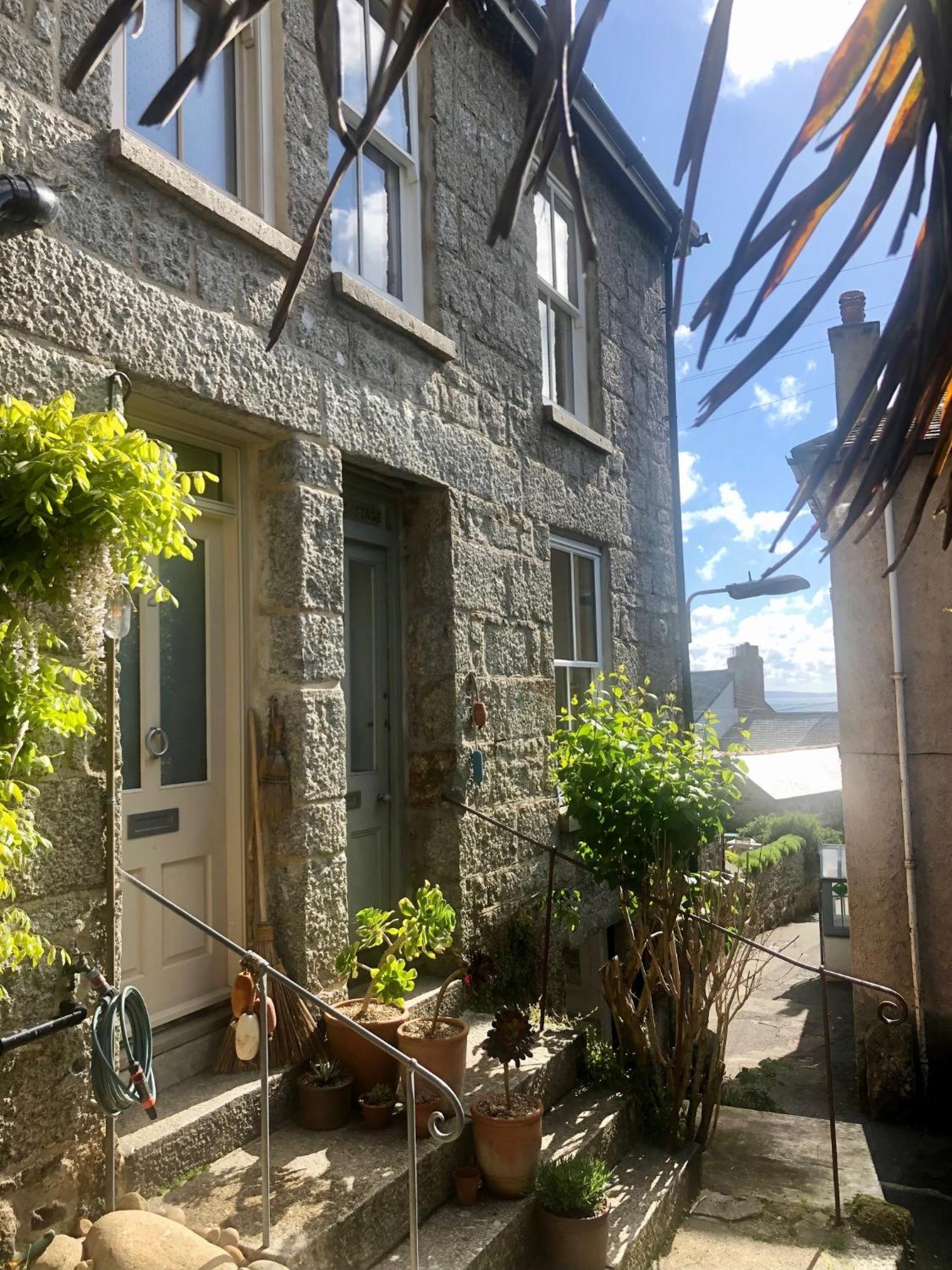 Janies Cottage~ Mousehole~Eclectic Interiors & Vintage Charm Exteriér fotografie